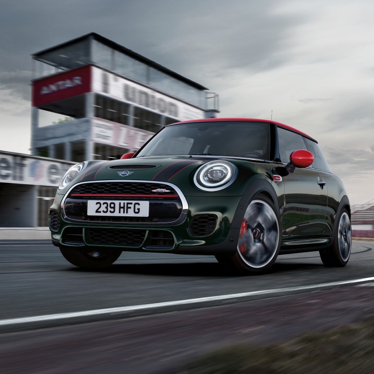 JOHN COOPER WORKS – Phia trước